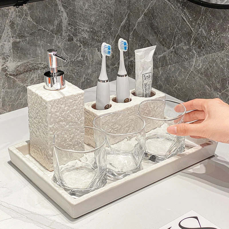 Home Essentials Bathroom Accessories - Essenzielles Badezimmer-Zubehör-Set, Shampoo-Flaschen, Mundspülbecher, Badezimmer-Arbeitsplatte, Haushalts-